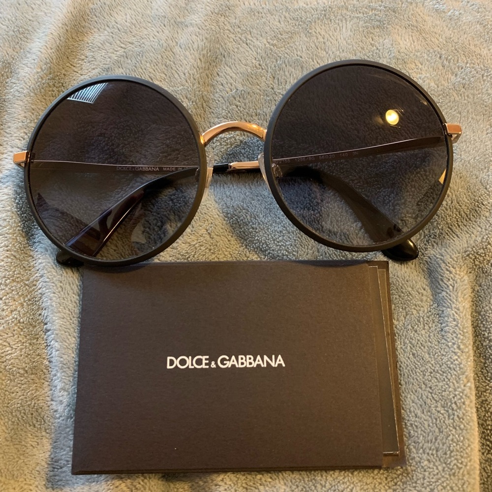 Round Dolce & Gabbana Sunglasses